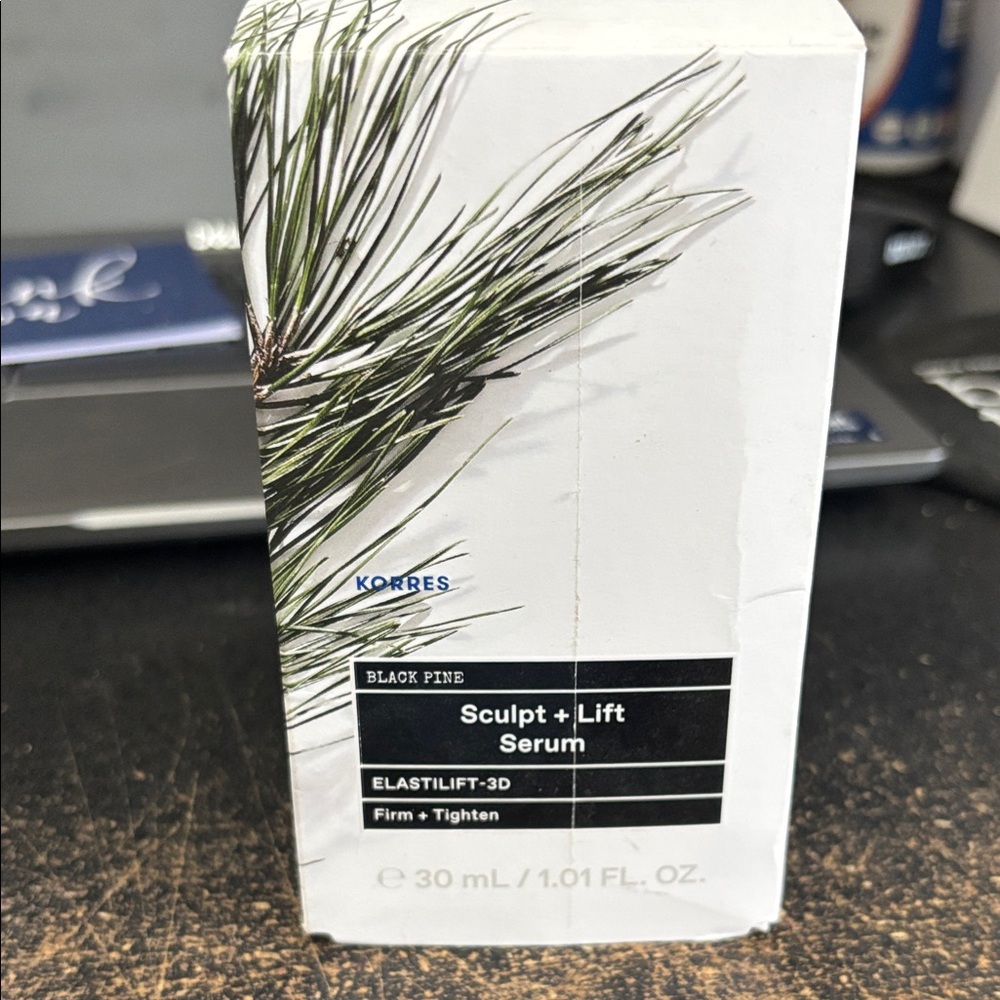 Korres Black Pine Lift Serum